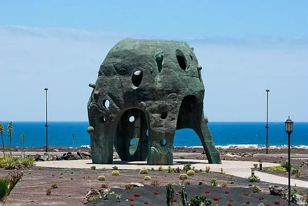 The Bubble * Ла-Олива